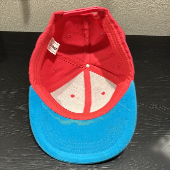 Wonder Woman Pink Hat - Picture 2 of 4